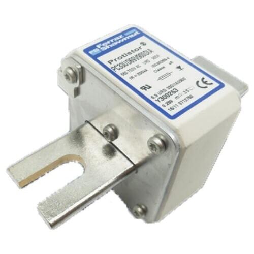 Fuses: PC33UD69V14CD1A 6,9 URD 33 D11A 1400 C300267 / PC33UD60V16CD1A Z301437 aR