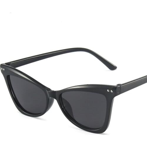 Hot Style Small Frame Cat Eye Sunglasses Women Retro Midin Olive Green Sunglasses Women Fashion Personality Glasses 2021