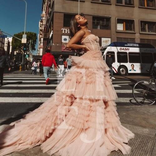 Sweetheart Ball Gown Evening Gowns Formal Party Dresses 2021 Cusotm Made Zipper Back Sleeveless Prom Gown Womens Robes