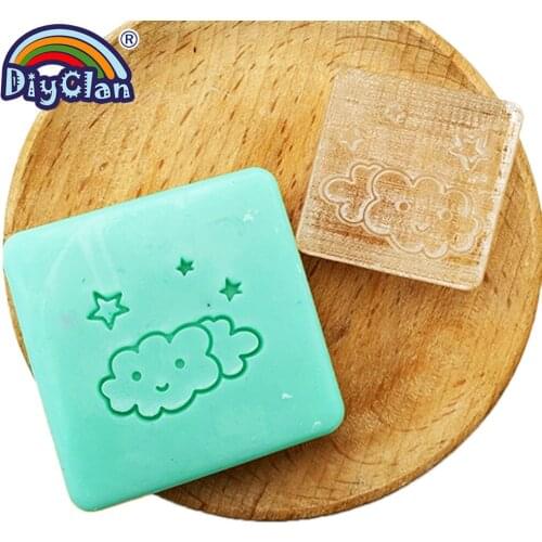 Handmade Natural Resin Soap Stamp Mold Diy Star Cloud Pattern Organic Glass Soap Seal With Handle Acrylic Chapters Z0191XY