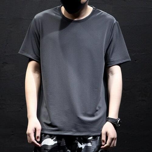 Ice Silk Thin Cool Breathable Quick Drying Trainning Exercise T-Shirts New Mens Sportswear Sports Essential Short Sleeve Top