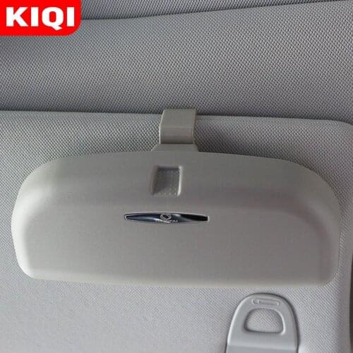 KIQI Car Glasses Case Organizer Box Sunglasses Holder Storage Pockets for Renault Koleos Kadjar Duster Clio for Samsung QM6 QM5