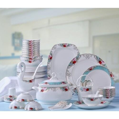 Wedding gift European style Jingdezhen 60 pieces bone china tableware European style gold rimmed bowl set wedding business gift