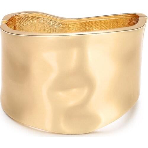 ORNAPEADIA 2021 New Popular Simple Exaggerated Wide Side Fashion Minimalist Spring Buckle Bracelet for Women Wholesale Bangles