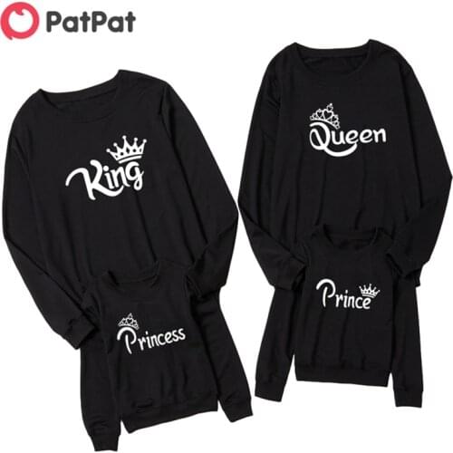 PatPat New Arrival 2021 Spring and Autumn Crown Letter Print Family Matching Sweatshirts Family Look Tops