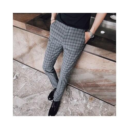 2020 autumn mens Korean version of the trend of all-match drape trousers Slim feet casual autumn business plaid suit trousers