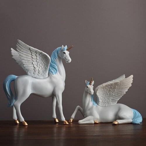 European Creative Mythology Unicorn Pegasus Resin Ornaments Home Livingroom Accessories Crafts Hotel Office Figurines Decoration
