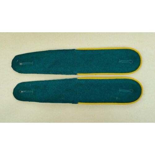 WWII WW2 German Heer early Cavalry / Recon EM shoulder boards