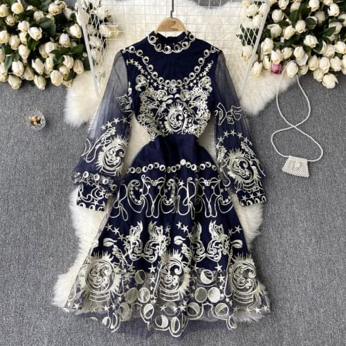 Palace 2021 New Fashion Spring and Summer Womens Round Neck Perspective Mesh Embroidery Long Sleeve Elegant Dress Vestidos S541