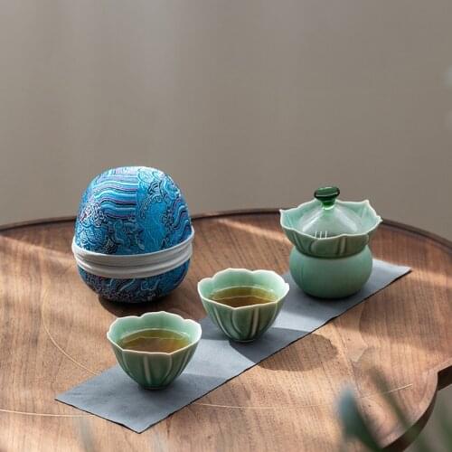 LUWU green ceramic teapots with 2 cups a tea set portable travel tea sets