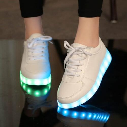 2021 New Luminous Sneakers USB Charging Lighted Shoes for Girls Glowing Kids Light Up Shoes Led Slippers schoenen met lichtjes