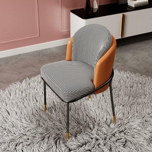 Nordic light luxury restaurant dining chair modern minimalist home net red dressing and dressing table chair bedroom back desk