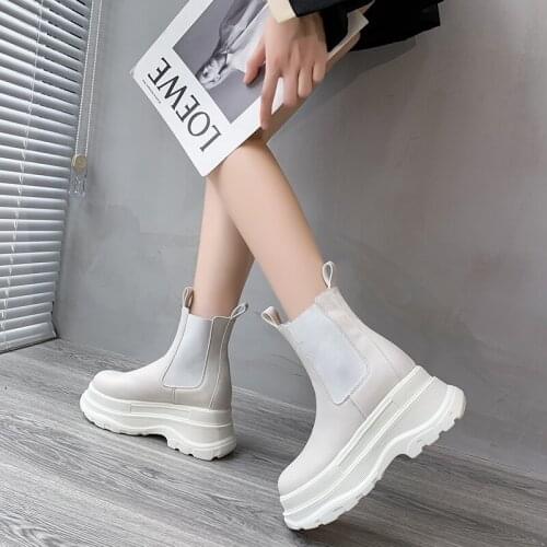 Womens Leather White Black Brown Winter Shoe 2020 Goth Platform Poots Female Winter Warm Motorcycle Western Chelsea Martin Boot
