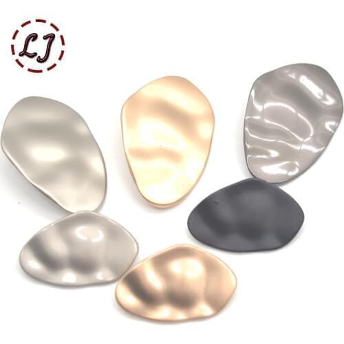 10pcs/lot new fashion decorative buttons high quality special-shaped buttons for women shirt suit overcoat sewing accessory diy