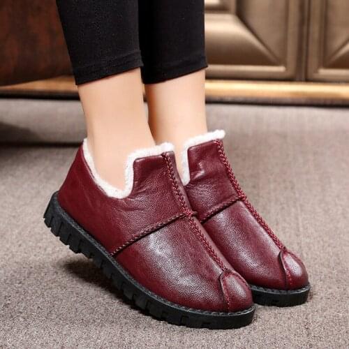 2019 Winter Beijing cloth shoes, fashionable warm casual cotton shoes with fleece, comfortable non-slip mother leather shoes