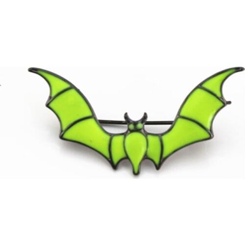 New retro fashion yellow enamel bat brooch temperament personality animal shape coat cloak coat collar needle holiday gift