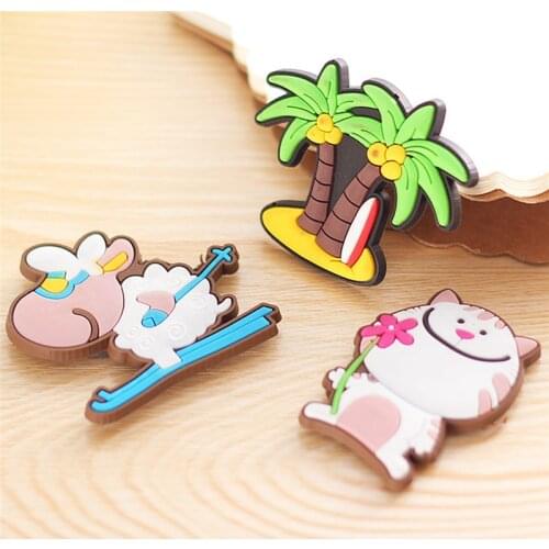 1Pc Cute Cartoon Animals Home Fridge Magnets Cat Sheep Giraffe Tree Car Ice Cream Pattern Refrigerator Microwave Decorative