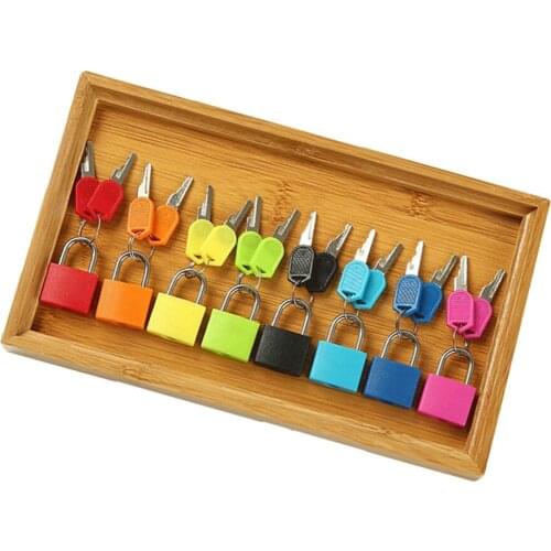 8 Pieces Universal Lock & Keys Kit in Wooden Salver Children Color Perception