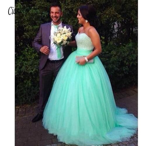 Sweet 16 Dress Sweetheart vestido longo de 15 anos Mint Green Quinceanera Dresses Sequins Beaded Bodice Corset 15 years dress