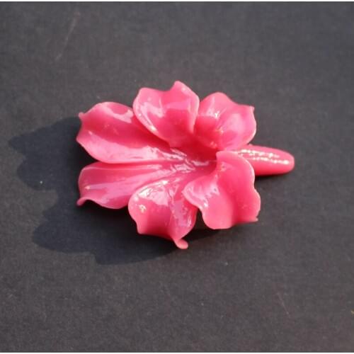 5Pieces 44mm*32mm*19mm Artificial coral beads Large Artificial coral Leaf beads Cabochon Hot Pink color for Jewelry making