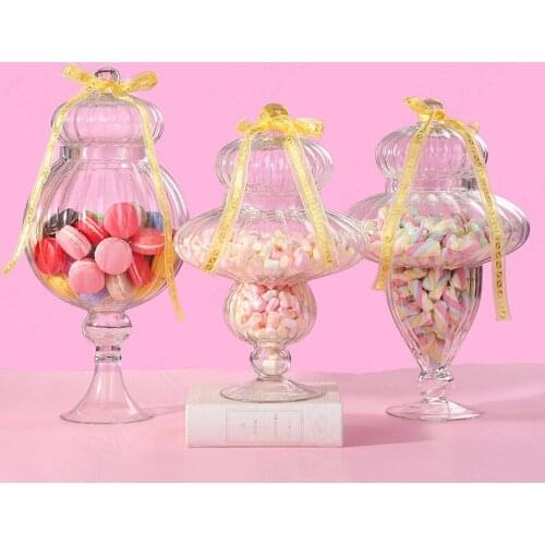 European Glass Storage Jars with Lid Creativity Transparent Candy Jar Wedding Dessert Cake Set The Stage Home Decoration Modern