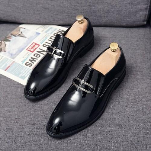 Casual Men Loafers Retro Party Men Leather Dress Shoes Breathable Non-slip Men Boat Shoes Moccasin Homme Male Driving Shoes