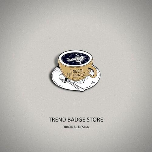 Astronaut Style Enamel Label Pins, Sugar Bar Melts Into Coffee To Create Little Bubble Tide Coffee Cup Brooch Shirt Badge