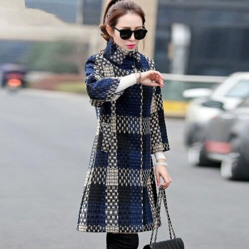 Women Plaid Overcoat 2020 New Female Autumn Winter Woolen Coat Femme Fashion Plus size Wool Jacket Temperament Casual Tops B526