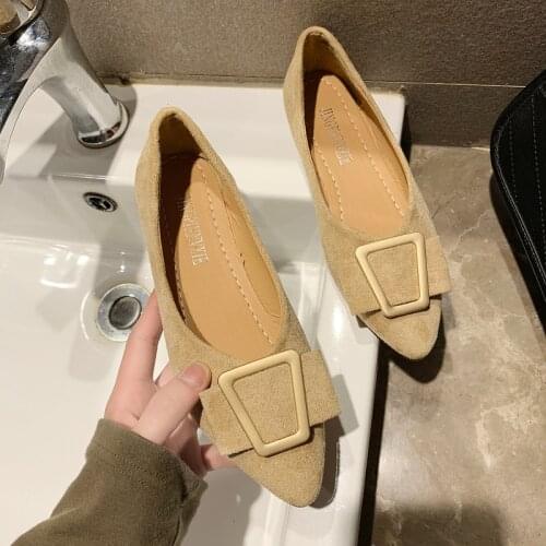 2020 New Classic Women Flat Shoes Trendy Personality Design Metal Decoration Solid Color Pointed Fashion Zapatos De Mujer W33-43