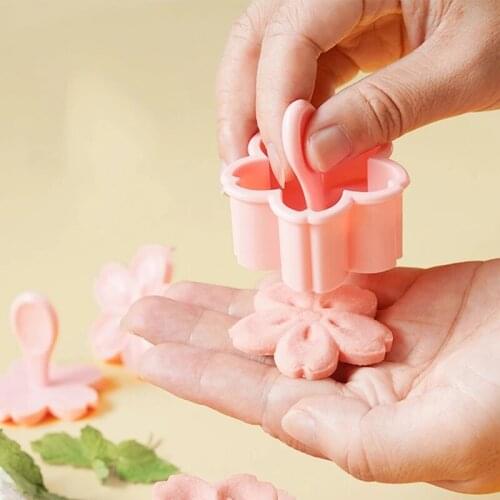 5pcs/set Cookie Cutters Moulds Cute Sakura Shape Biscuit Mold DIY Fondant Pastry Decorating Baking Kitchen Stamp Pastry Tools