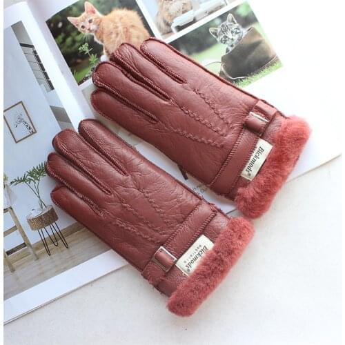 New Childrens Fur Integrated Leather Real Wool Gloves Color Fashion Fve Fingers Warm Autumn And Winter Season