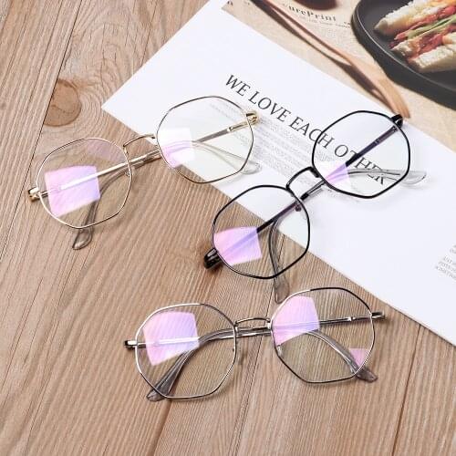Men Vintage Anti Blue light Clear Glasses Metal Frame Round Vision Care Classic Eyewear Women Lens Myopia Optical Mirror Eyewear