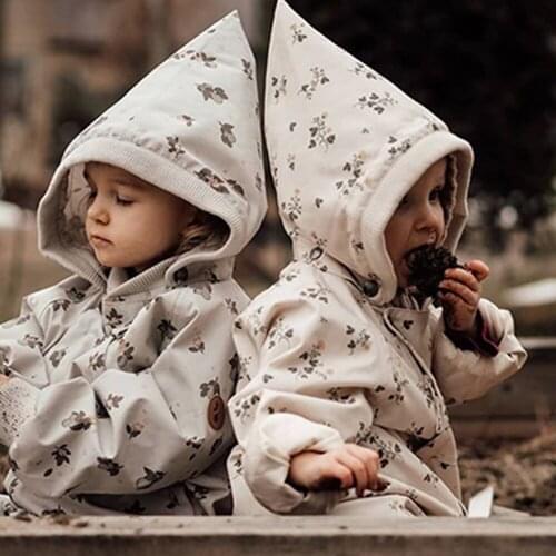 2021 New Autumn Winter Baby Boys Jacket Ku Brand Girls Cute Flower Print Hooded Windbreaker Coat KidsToddler Outwear Costume