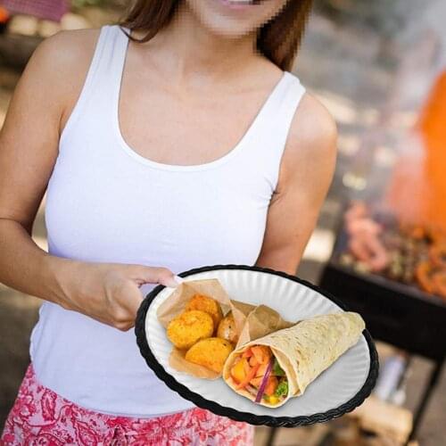 12Pcs Food Tray Rattan Braided Pattern Heat Insulation Plastic Round Chicken Fruit Basket for Picnic Breakfast Cake Dessert Tray