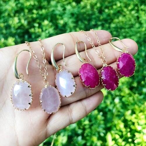 SAY HELLO Rose Cut Rose Quartzs Rose Red Stone Dangle Earrings Chain Necklace Pendant Set for Women Handmade Jewelry Set 2style