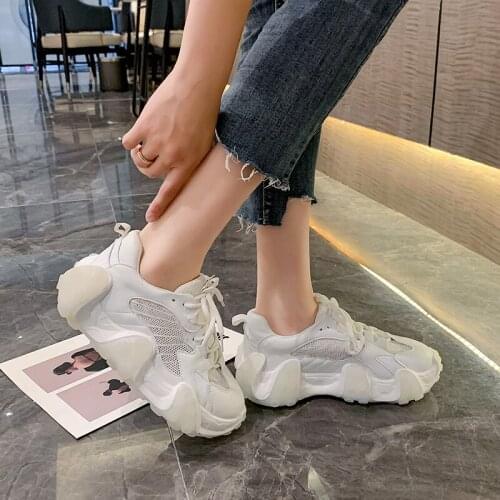 Fluorescent Lighted White Girls Mesh Sneakers 4cm Thick Octopus Sole Breathable Women Running Shoes Ins 2021 Summer Sport