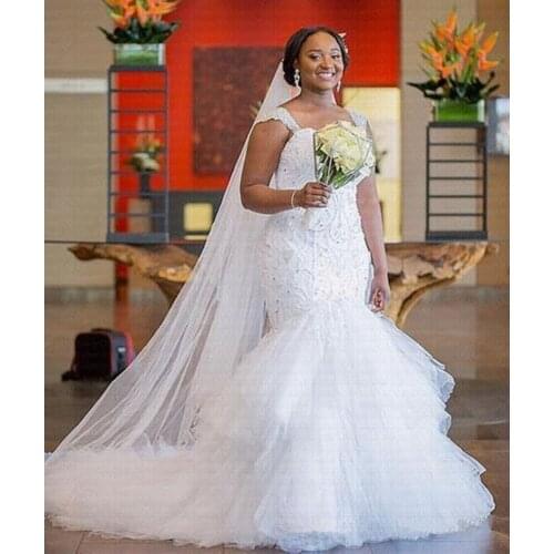 ROUND MOON Wedding Dresses