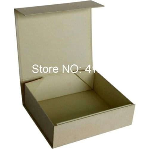 Flat Shipping Folding Cardboard Box Ribbon Decorative Magnetic Closure Folding Paper Box for Garment Packaging BX-2369
