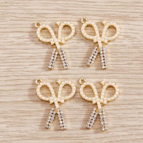 4pcs 17*24mm Imitation Pearls Scissors Charms Pendants for Making Necklace Earrings Bracelet Handmade Crystal Jewelry Decoration