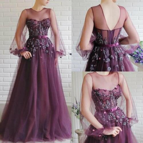 Elegant Evening Dresses Jewel Neck Lace 3D Floral Appliques Beaded Prom Dress Sweep Train Long Sleeves Formal Party Gowns