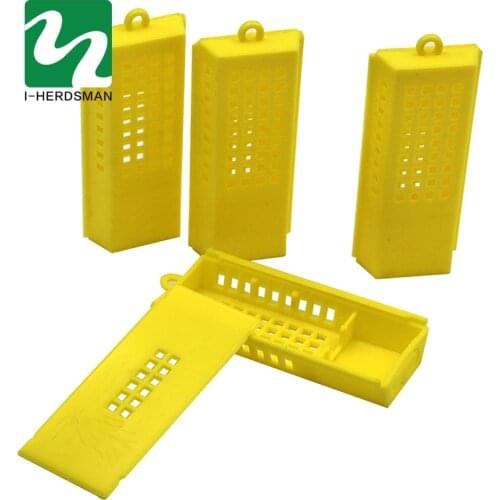 50 PCS BeeTransport Cages Beekeeping Bee Queen Rearing Cage Cell Plastic Post Mail New King Transparent Yellow Supplies Equipmen