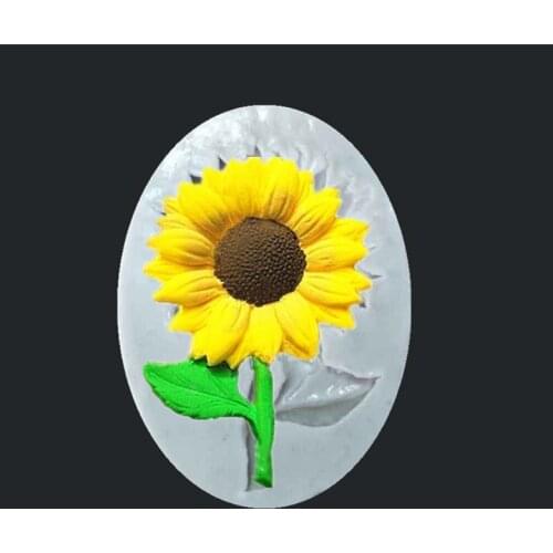 1 Piece new sunflower shape fondant cake mold. Frizzled biscuit mousse mold L149