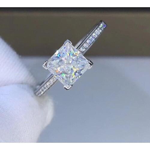 Wedding Rings 饰诗 China