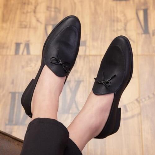 Spring and Summer Korean Style Trendy Casual Leather Night Show Pointed Leather British Wild Hair Stylist Mens Shoes Smart Guy