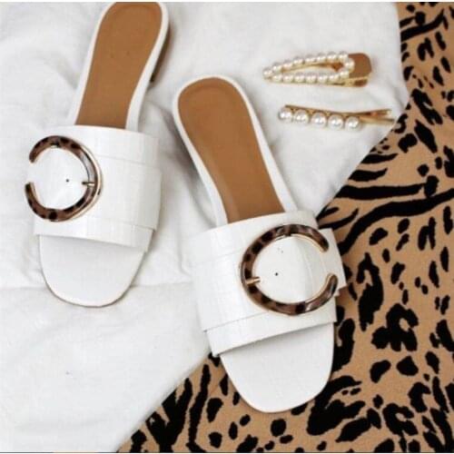 2021Womens Slippers Fashion Buckle Slides Women Indoor Shoes 2020 Ladies Big Size Flats Woman Non Slip Female Bathroom Footwear
