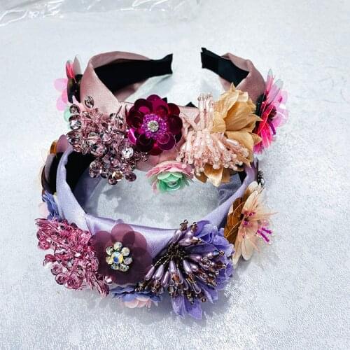Womens Headband Baroque Style, Fashionable Crystals and Gems Elegant Hair Accessory Pearls Headband