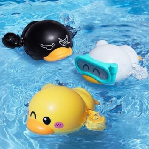 1pcs Cute Cartoon Animal Duck Classic Baby Water Toy Infant Swim Duck Chain Clockwork Kids Beach Bath Toys