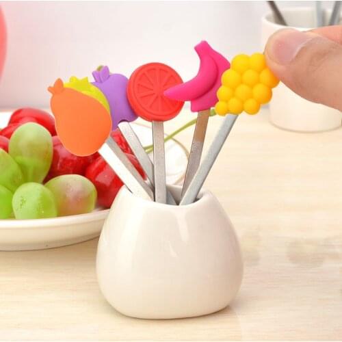 8pcs/set Cartoon Fruit Fork Set Party Cake Salad Vegetable Forks Picks Kitchen Tools
