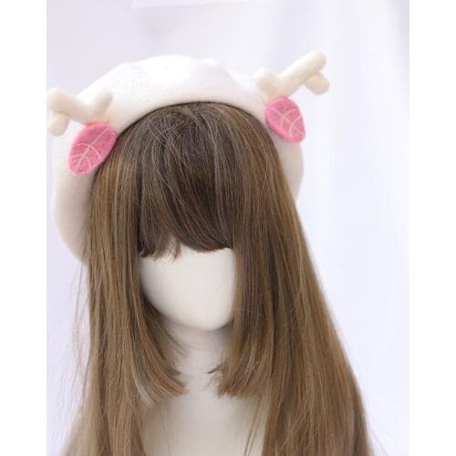 Beret milu deer horn, Christmas day is the young girl heart white hat qiu dong joker