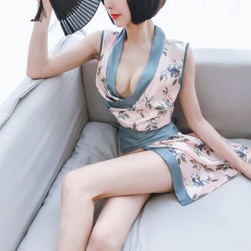 2020 Retro Traditional Kimono Nightgown Sexy Sleeveless Side Slits Charming Kimono One Side Hollow Thin Floral Printed Sleepwear